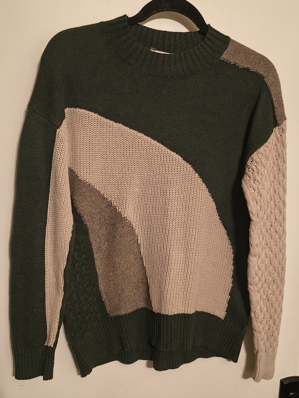 Mystree Green Cream and Taupe Colorblock Knit Sweater
